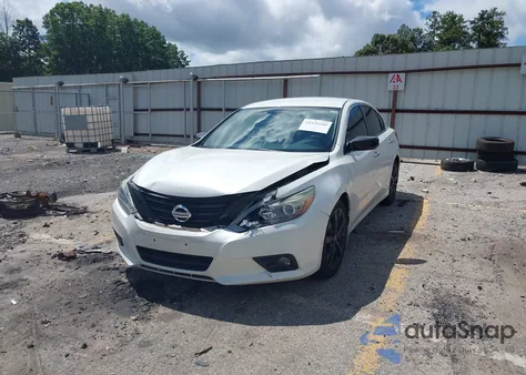 2018 Nissan Altima 2.5 Sr from USA, damaged, VIN 1N4AL3AP8JC210781